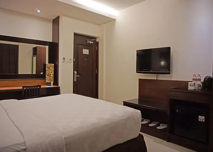 Western Hotel 4*